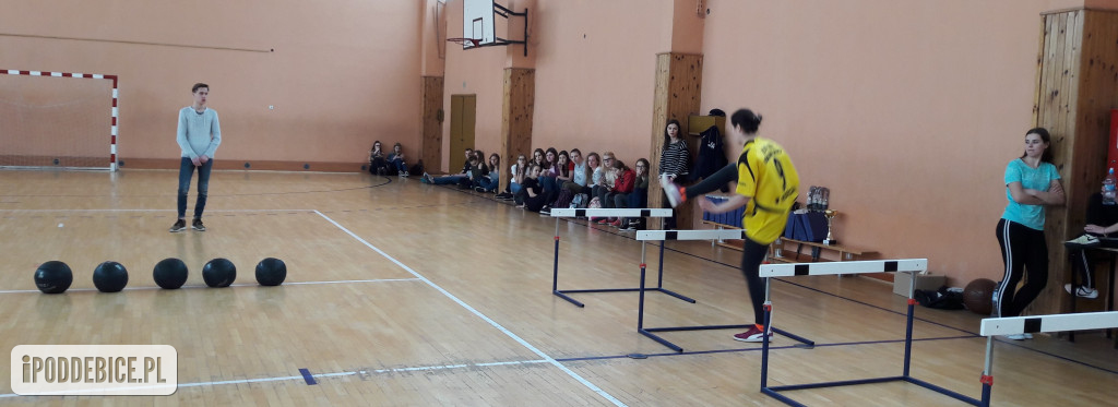 Uczniowie walczyli o Puchar Komendanta