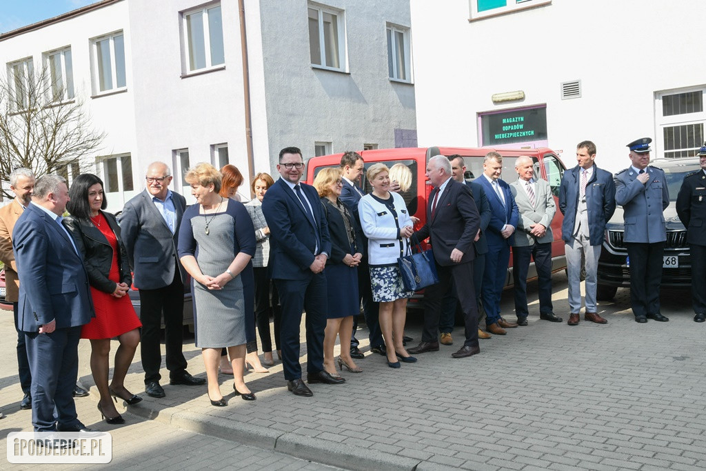 Pogotowie ratunkowe wróciło do poddębickiego szpitala