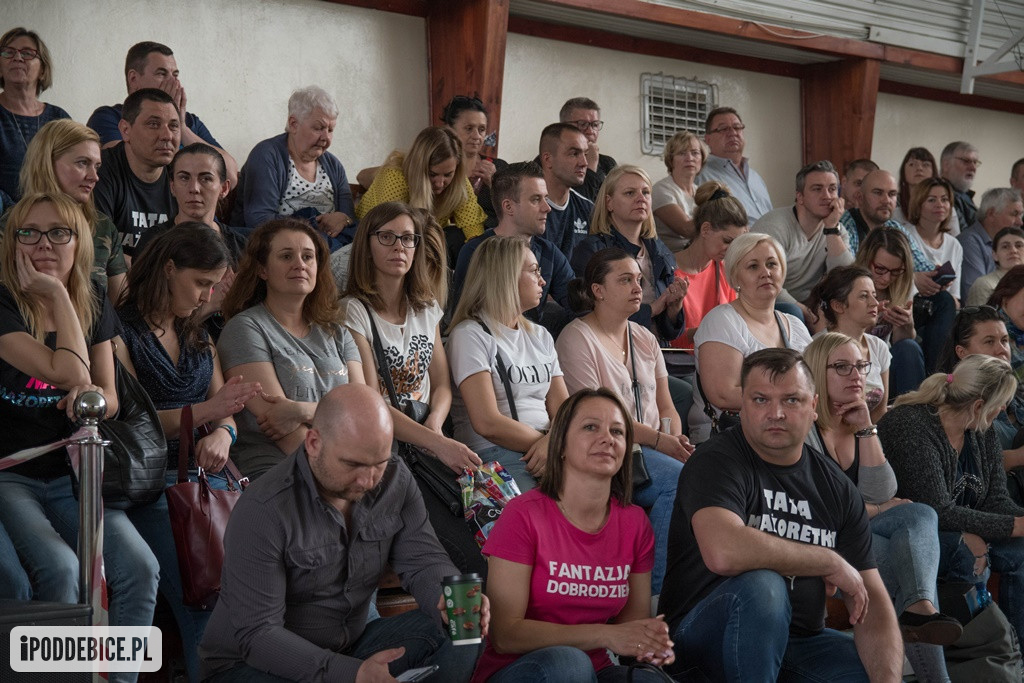 Mistrzostwa Mażoretek  w Poddębicach