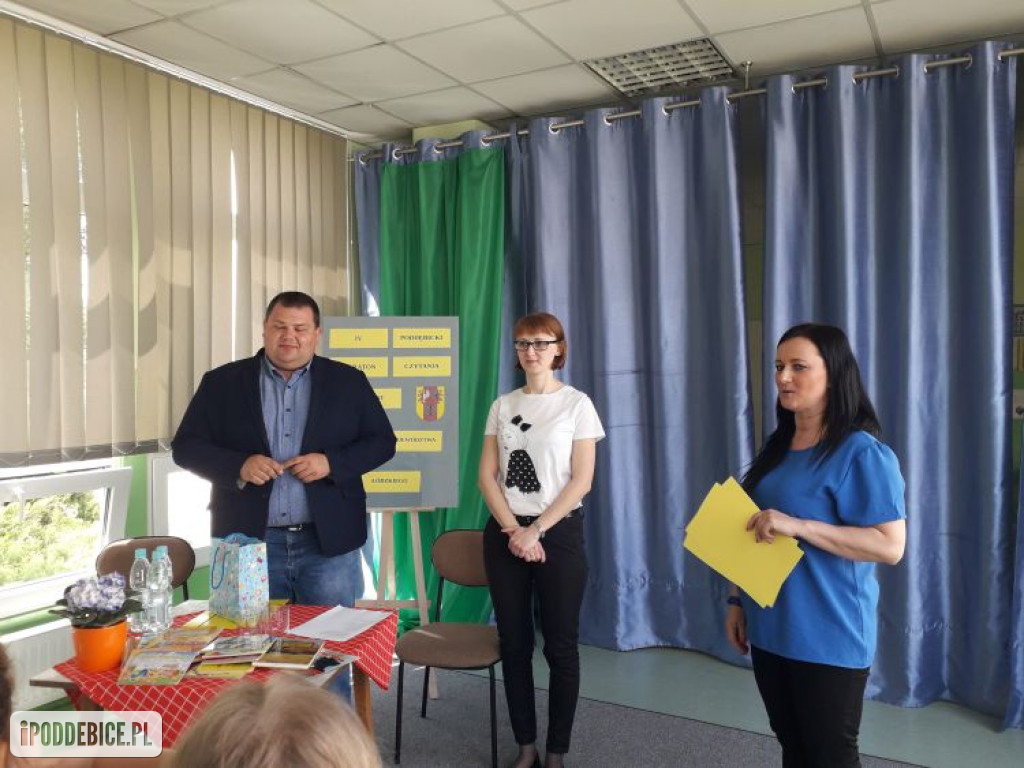 Maraton Czytania w bibliotece powiatowej