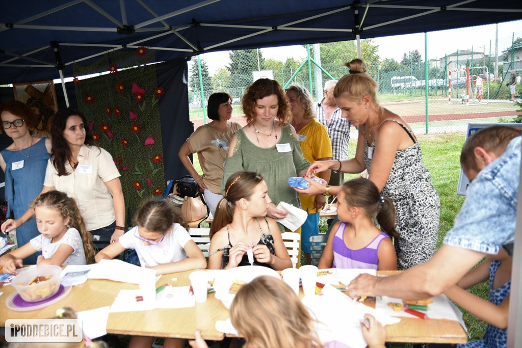 Powiatowy Piknik Rodzinny w Poddębicach