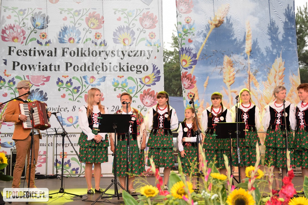 Festiwal Folklorystyczny Powiatu Poddębickiego w Wartkowicach