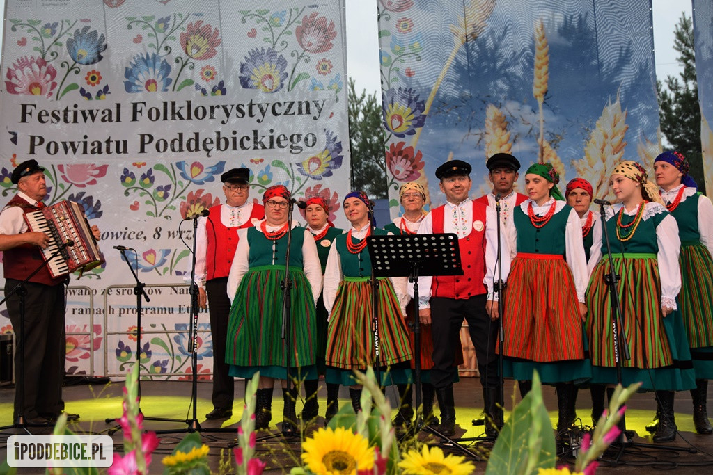 Festiwal Folklorystyczny Powiatu Poddębickiego w Wartkowicach