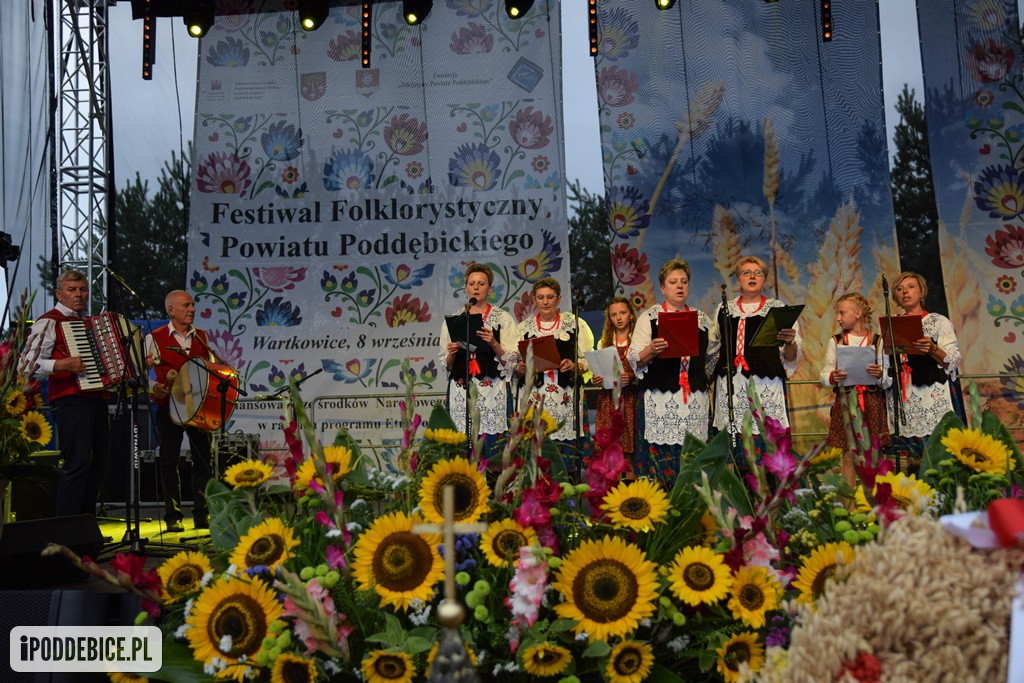 Festiwal Folklorystyczny Powiatu Poddębickiego w Wartkowicach