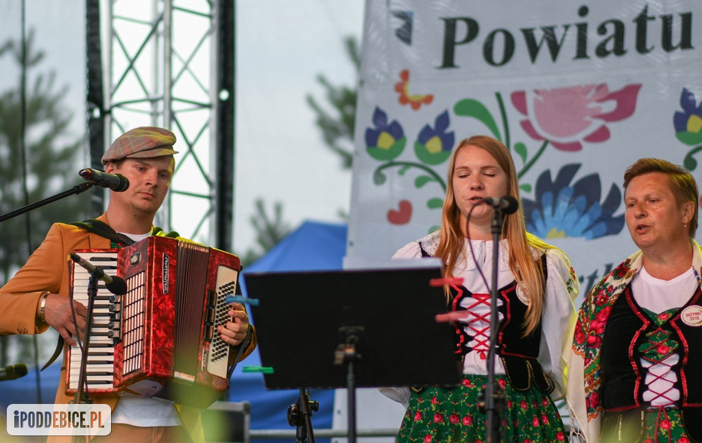 Festiwal Folklorystyczny Powiatu Poddębickiego w Wartkowicach