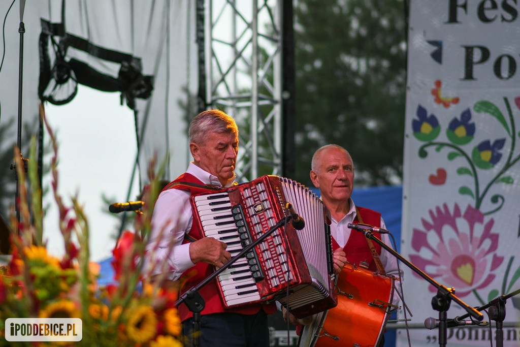 Festiwal Folklorystyczny Powiatu Poddębickiego w Wartkowicach