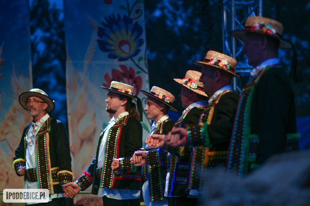 Festiwal Folklorystyczny Powiatu Poddębickiego w Wartkowicach