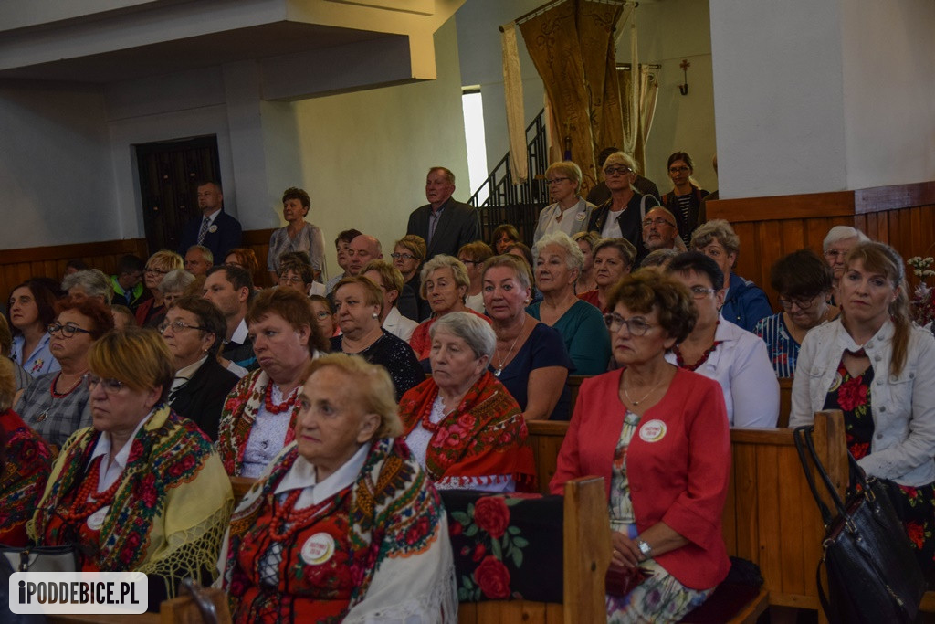 Dożynki Powiatu Poddębickiego w Wartkowicach