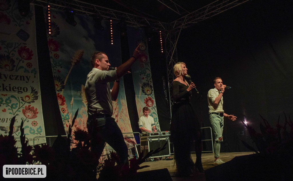 Łobuzy i Lider Dance - koncert w Wartkowicach