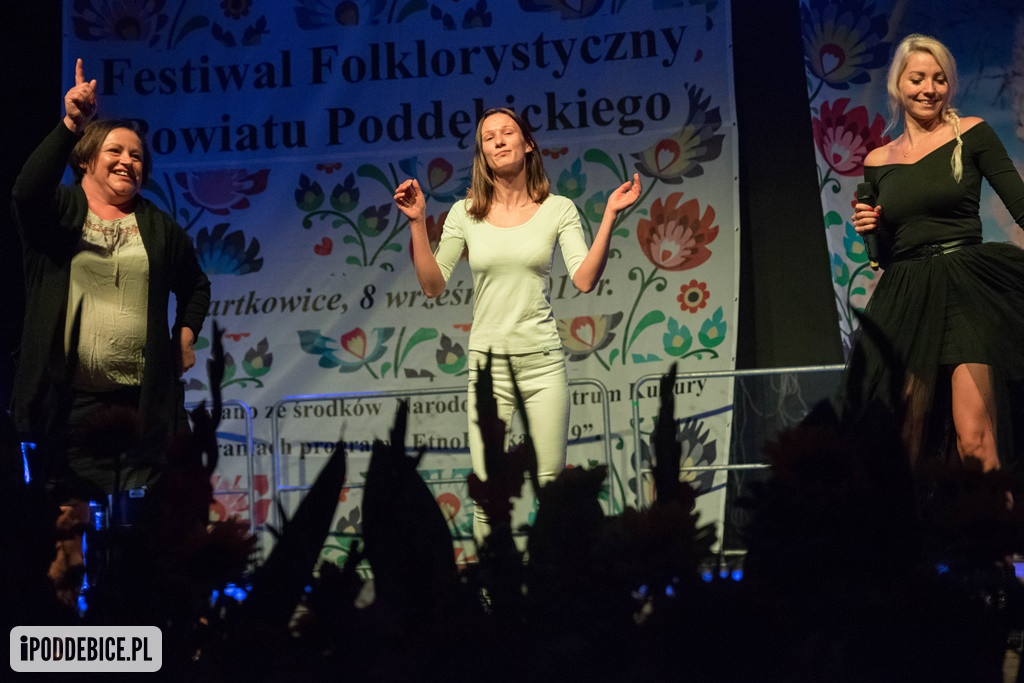 Łobuzy i Lider Dance - koncert w Wartkowicach