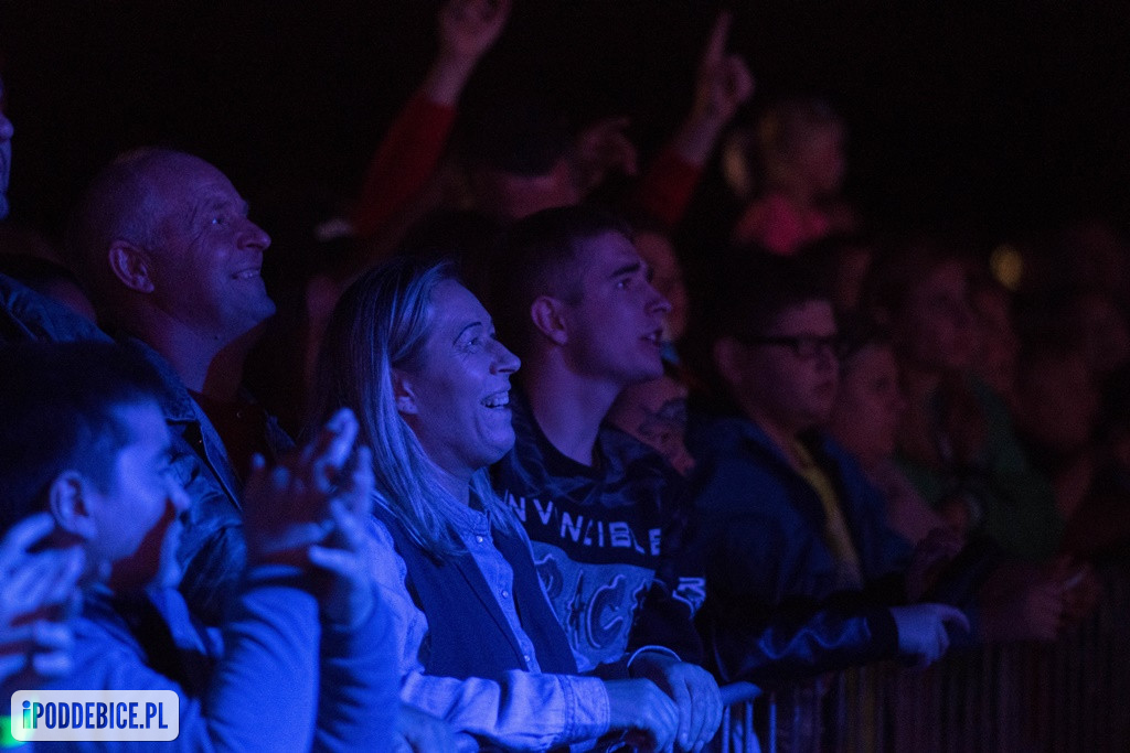 Łobuzy i Lider Dance - koncert w Wartkowicach