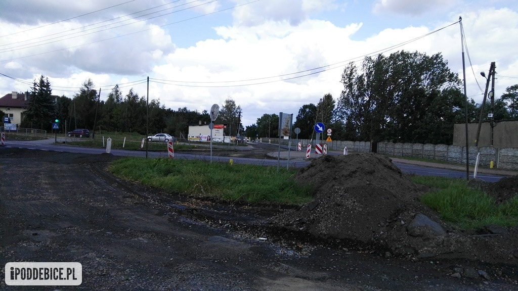 Budowa rond w Pradze k.Podddębic