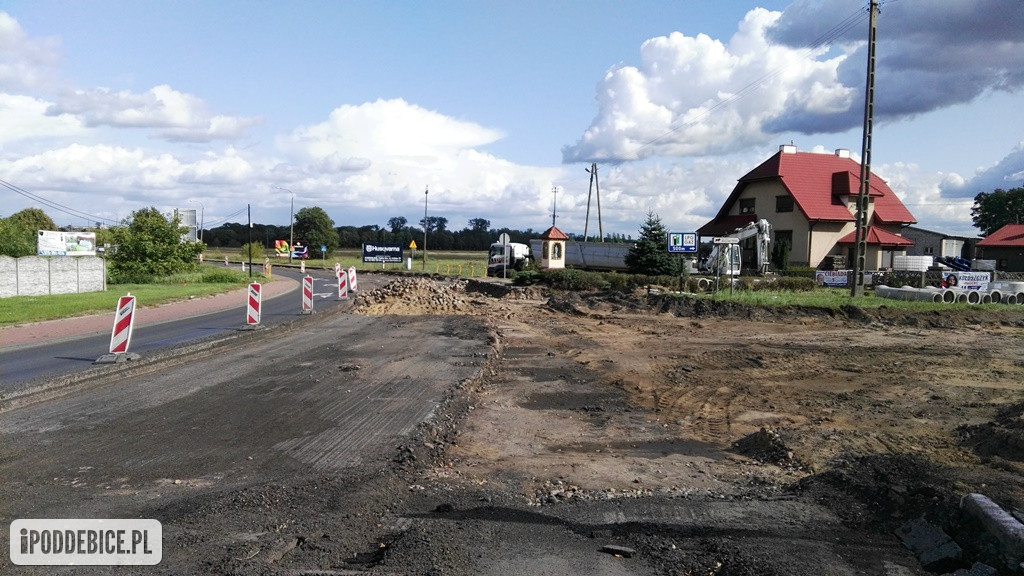 Budowa rond w Pradze k.Podddębic