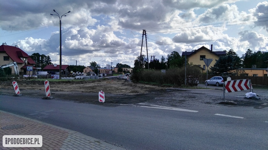 Budowa rond w Pradze k.Podddębic