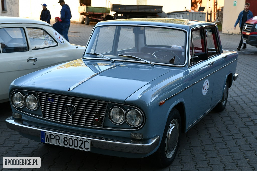 Rajd pojazdów zabytkowych Retro Prząśniczka