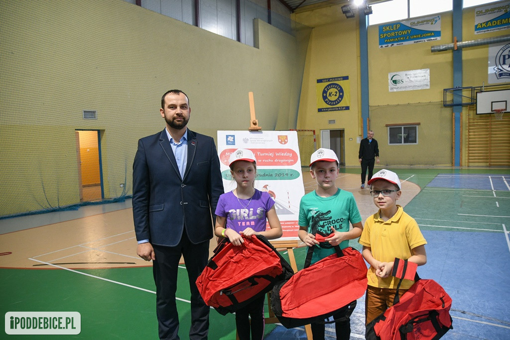 Mikołajkowy Turniej wiedzy o bezpieczeństwie w ruchu drogowym