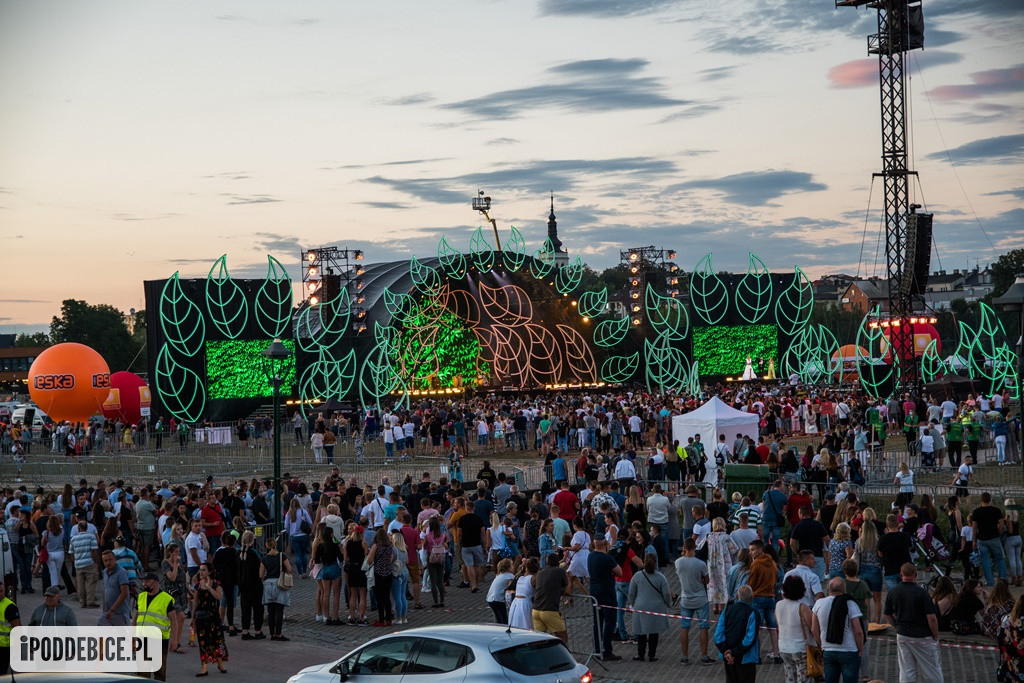 Earth Festival 2020
