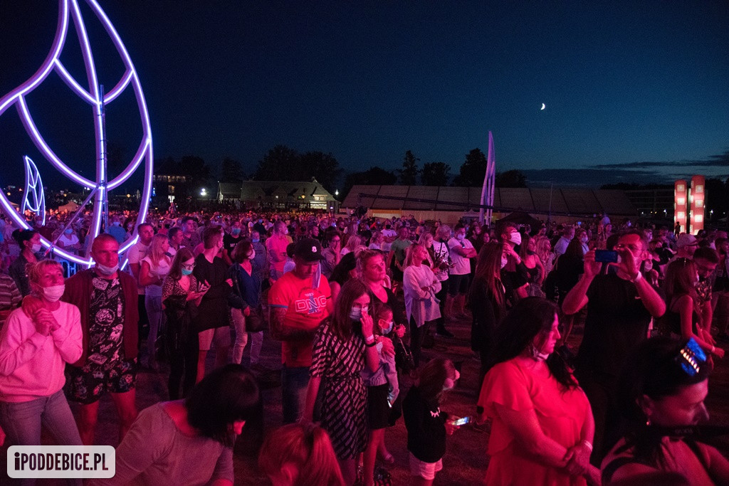 Earth Festival 2020