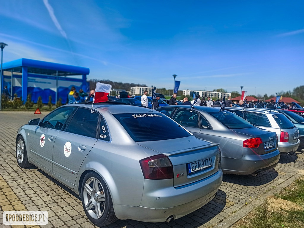 W weekend kilkaset aut i motocykli zjechało do Uniejowa
