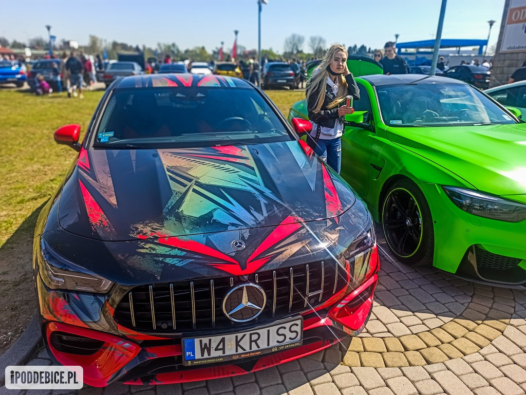 W weekend kilkaset aut i motocykli zjechało do Uniejowa