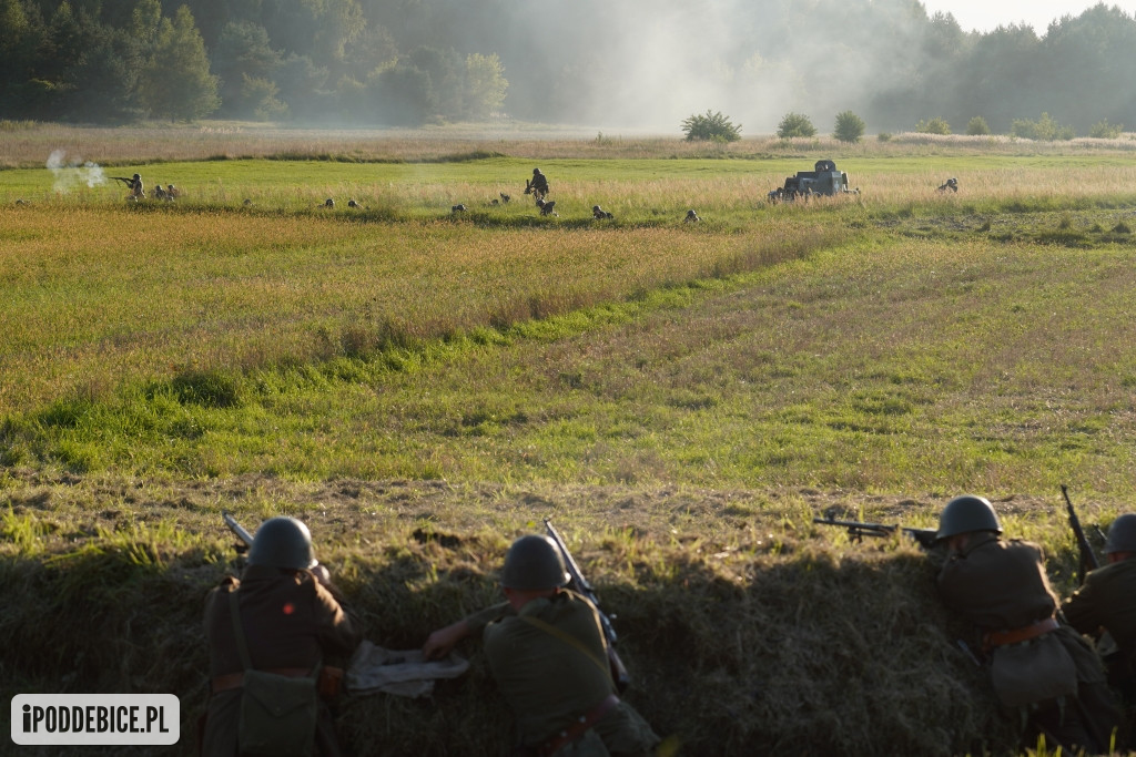 Wojewódzka inscenizacja bitwy nad Wartą z 4 września 1939 roku