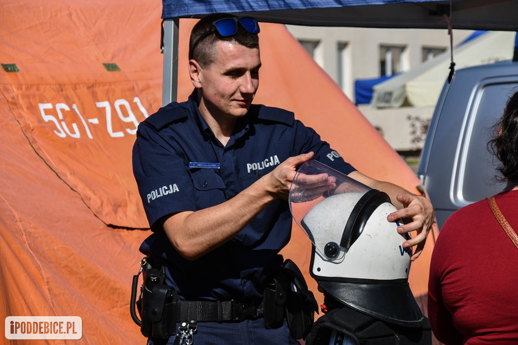 IX Dożynki Powiatu Poddębickiego w Dalikowie