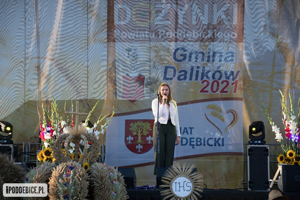 IX Dożynki Powiatu Poddębickiego w Dalikowie