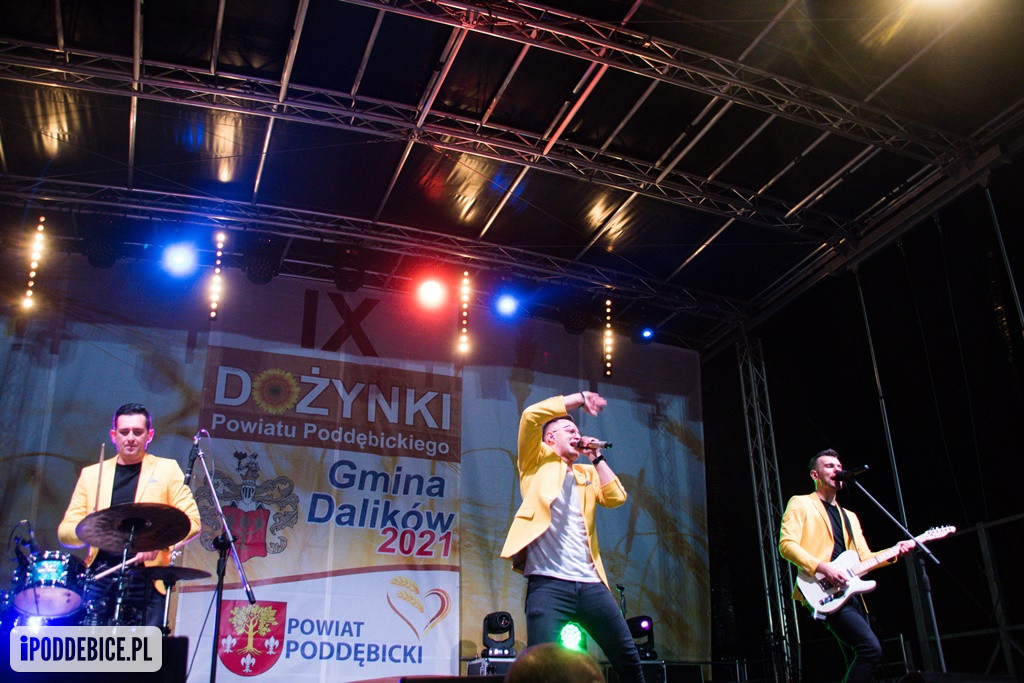 IX Dożynki Powiatu Poddębickiego w Dalikowie