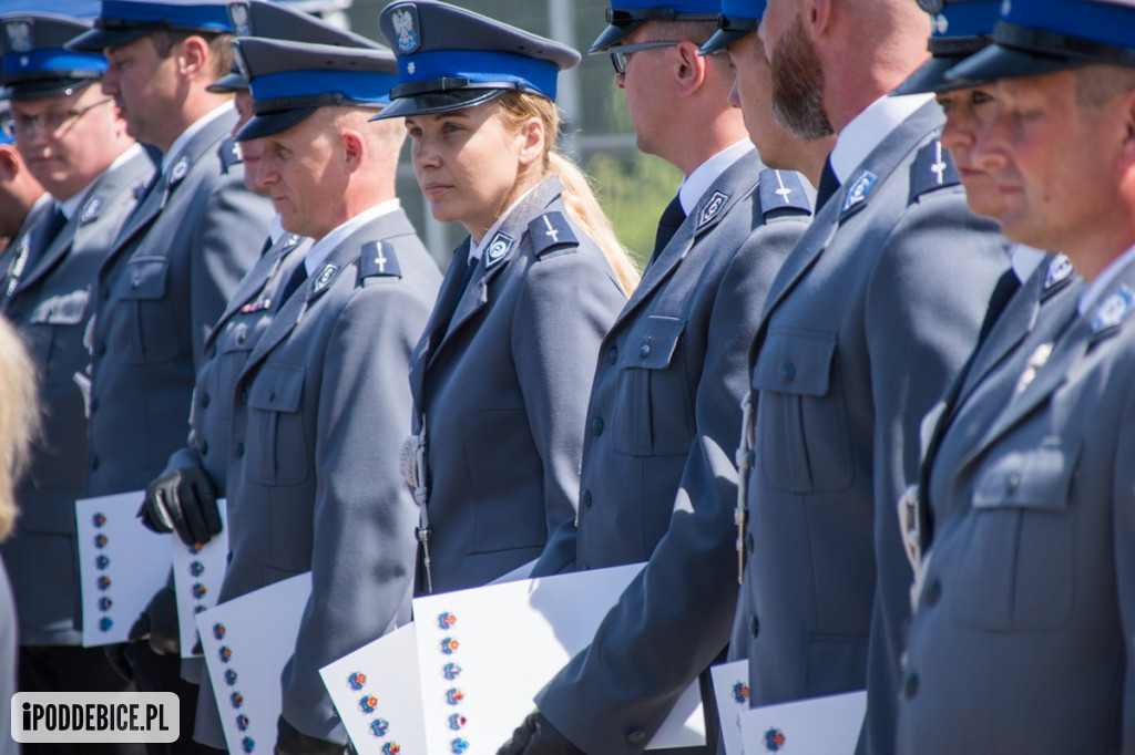 Międzypowiatowe Obchody Święta Policji odbyły się w Poddębicach [FOTO]