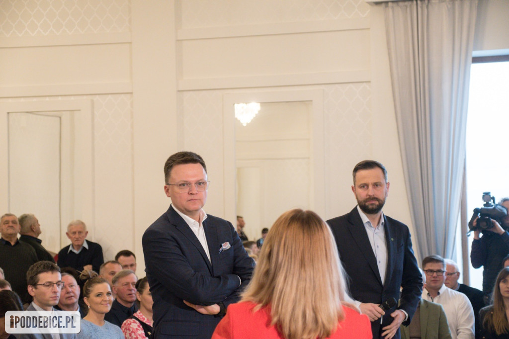 Szymon Hołownia i Władysław Kosiniak-Kamysz w Poddębicach. Zobacz