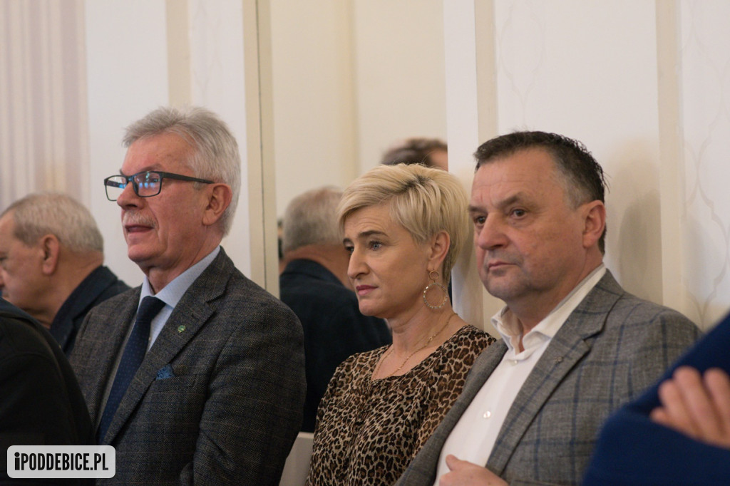 Szymon Hołownia i Władysław Kosiniak-Kamysz w Poddębicach. Zobacz