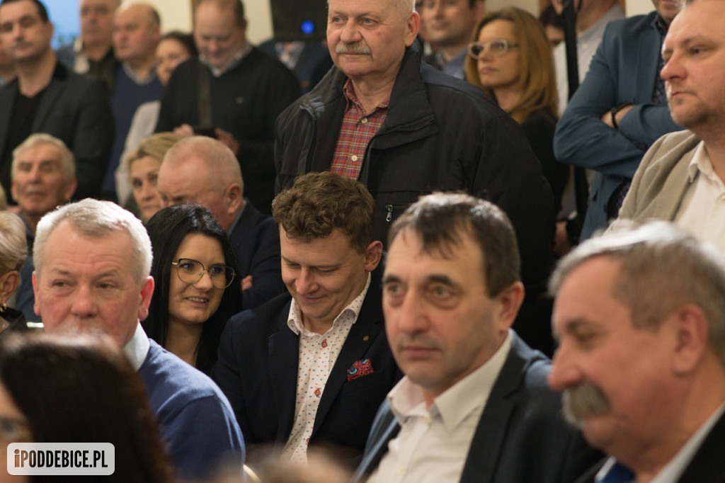 Szymon Hołownia i Władysław Kosiniak-Kamysz w Poddębicach. Zobacz
