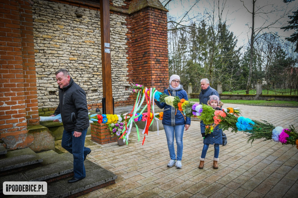Konkurs na najwyższa palmę.