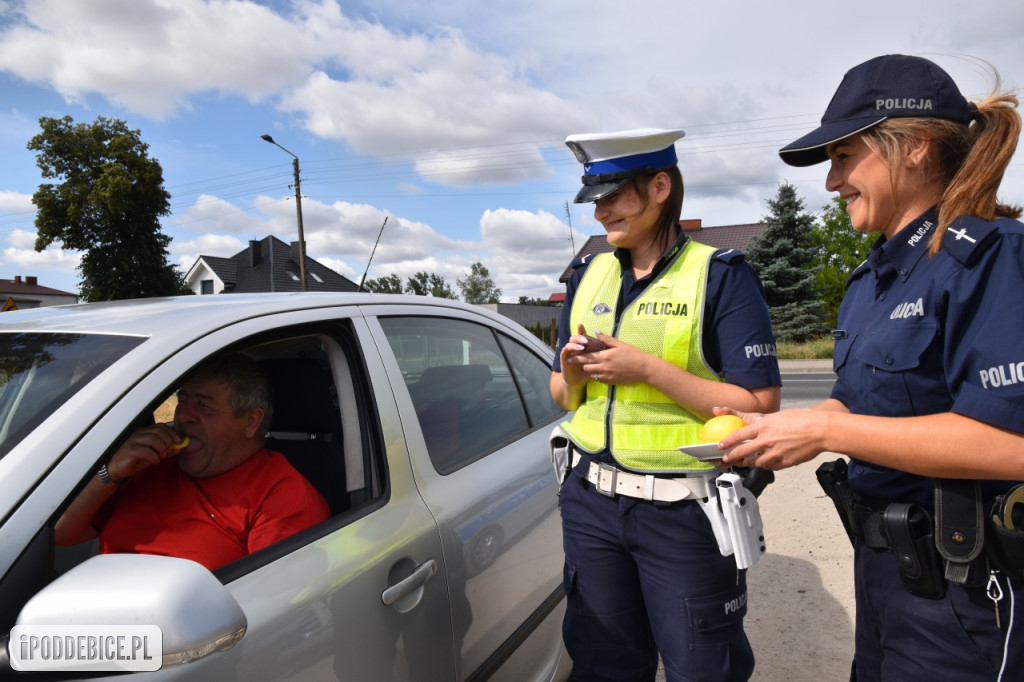 Nietypowe kontrole policji na drogach powiatu