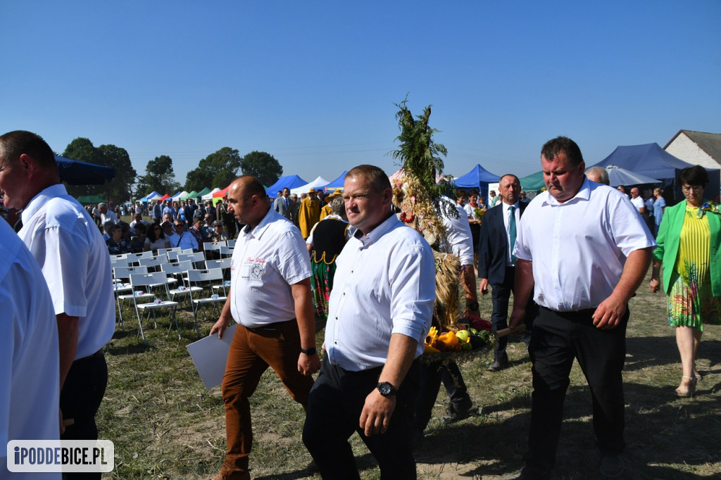 XI Dożynki Powiatu Poddębickiego w Brodni
