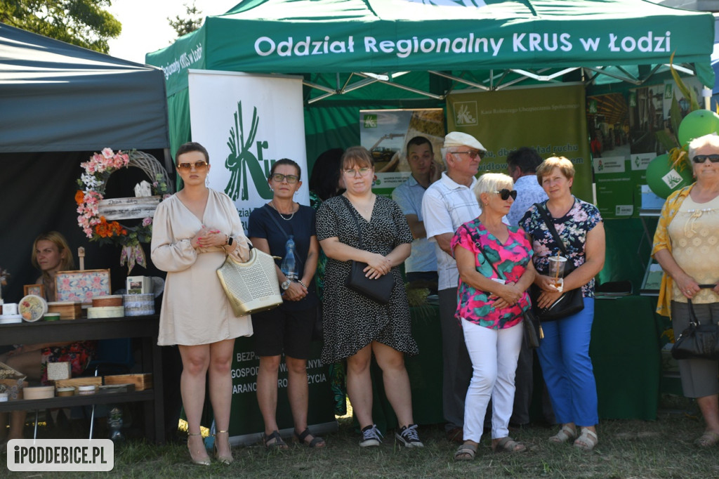 XI Dożynki Powiatu Poddębickiego w Brodni