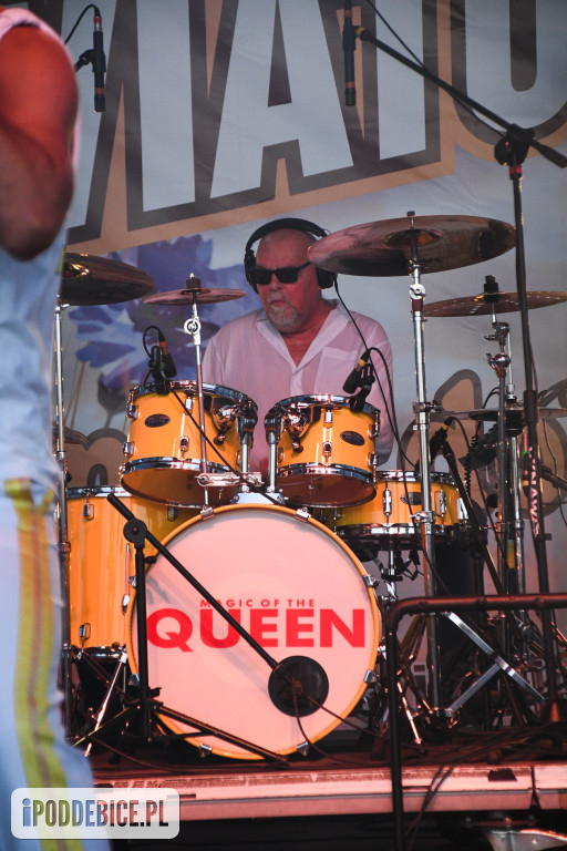 Magic of the Queen, Samokhin Band i Topky na dożynkowej scenie