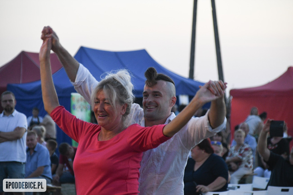 Magic of the Queen, Samokhin Band i Topky na dożynkowej scenie