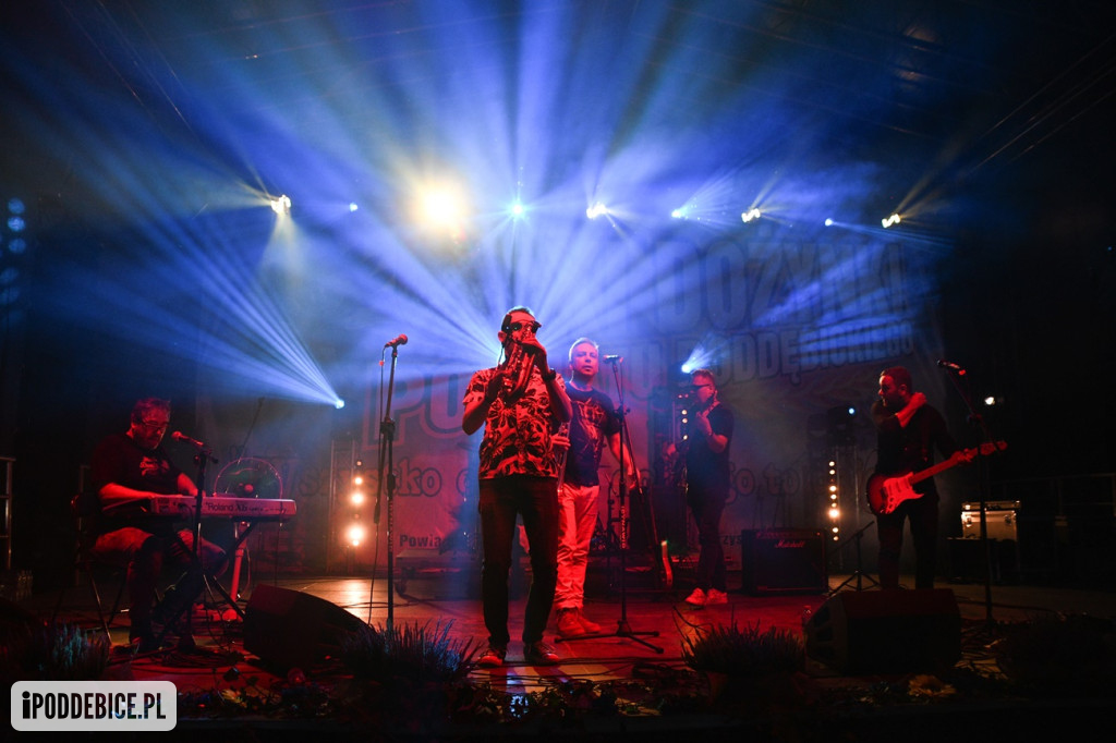 Magic of the Queen, Samokhin Band i Topky na dożynkowej scenie