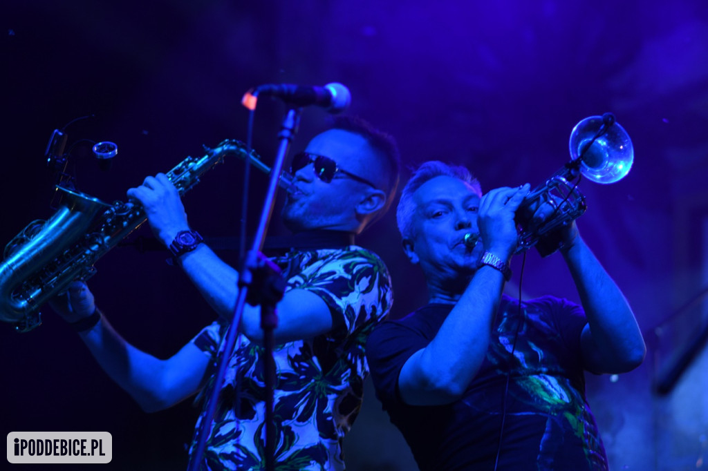 Magic of the Queen, Samokhin Band i Topky na dożynkowej scenie