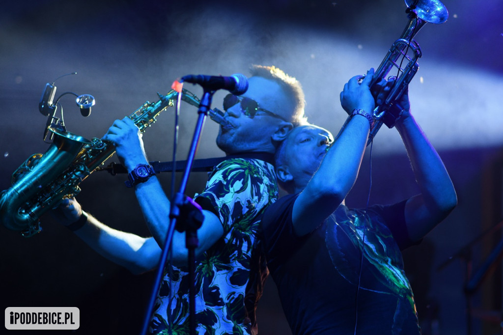 Magic of the Queen, Samokhin Band i Topky na dożynkowej scenie