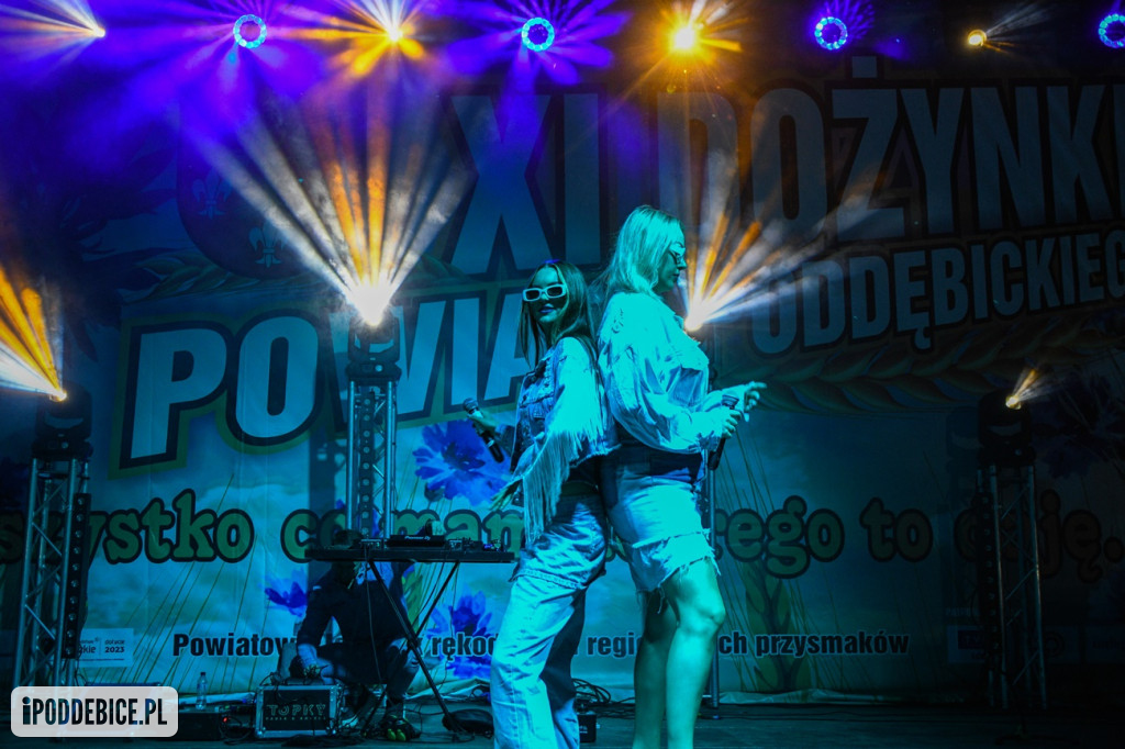 Magic of the Queen, Samokhin Band i Topky na dożynkowej scenie