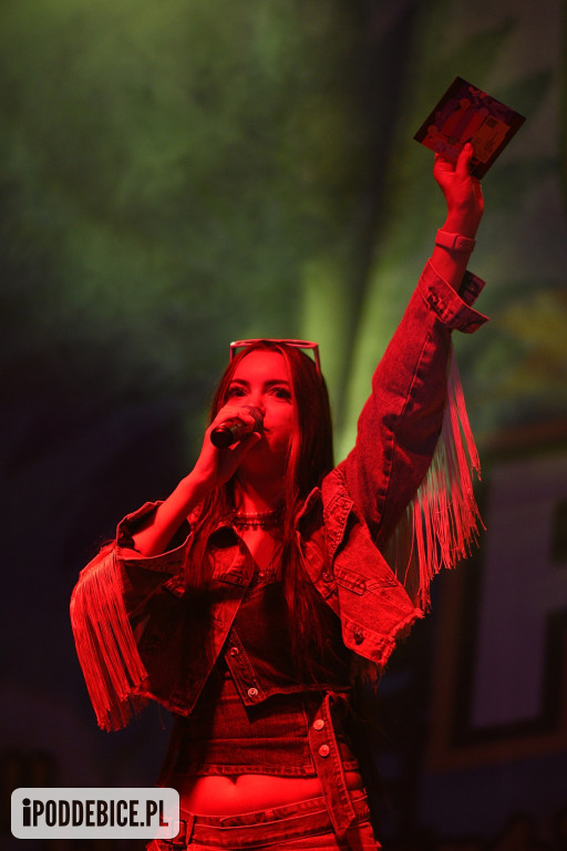 Magic of the Queen, Samokhin Band i Topky na dożynkowej scenie