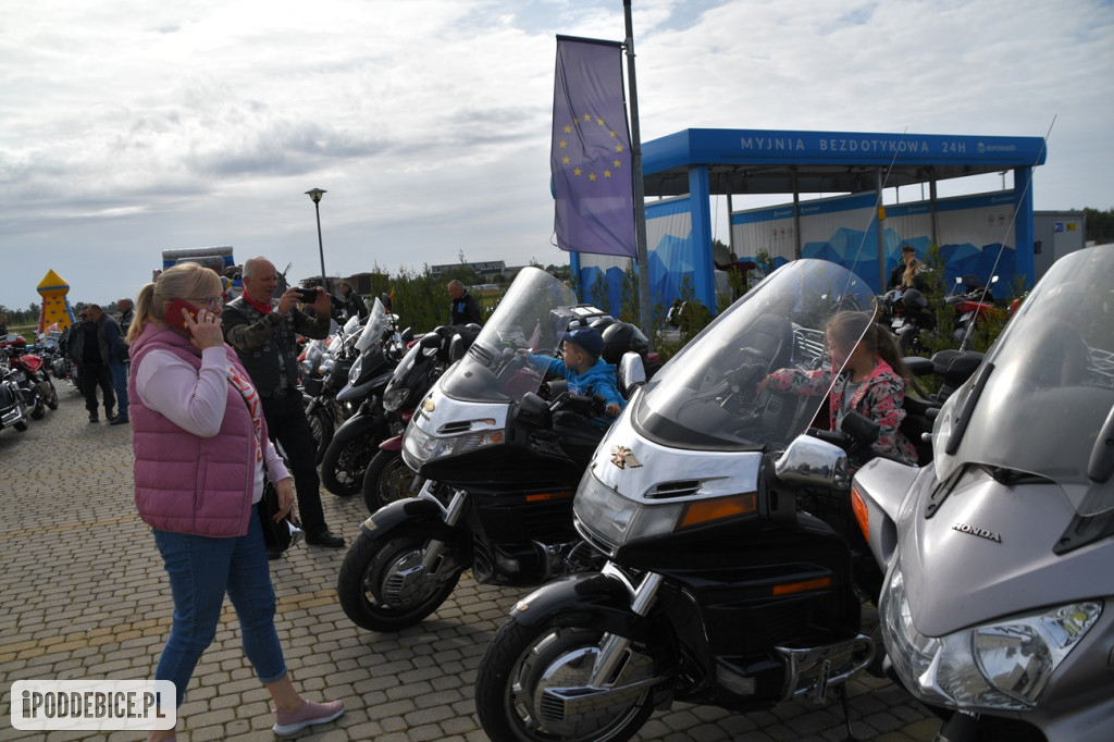 Motocykliści na ratunek Martynce, czyli zakończenie sezonu w Uniejowie