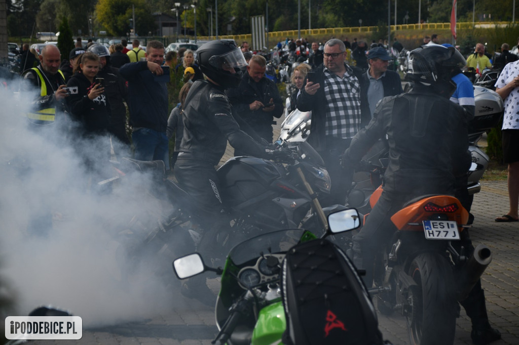 Motocykliści na ratunek Martynce, czyli zakończenie sezonu w Uniejowie