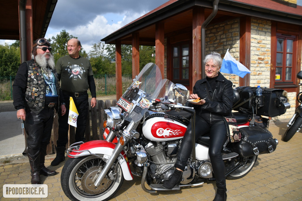 Motocykliści na ratunek Martynce, czyli zakończenie sezonu w Uniejowie