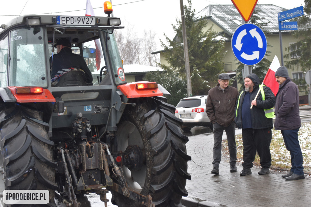 Rolnicy znowu strajkują w Poddębicach