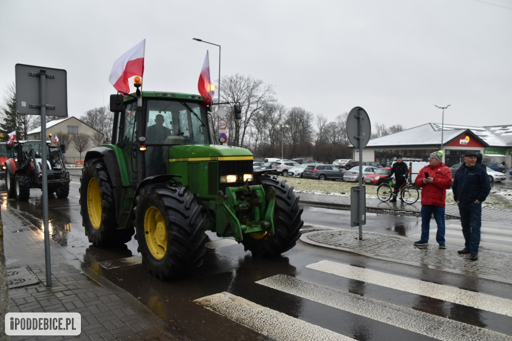 Rolnicy znowu strajkują w Poddębicach