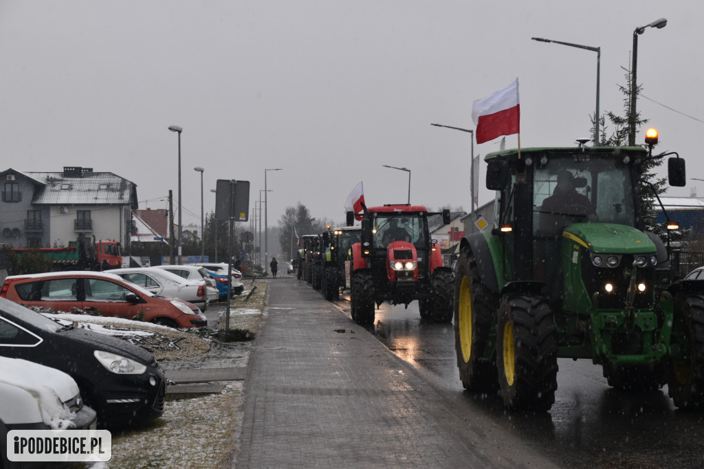 Rolnicy znowu strajkują w Poddębicach