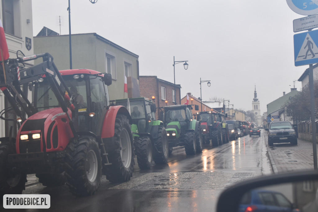 Rolnicy znowu strajkują w Poddębicach